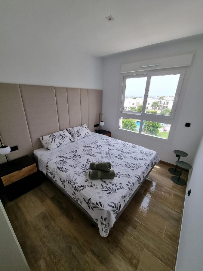 Nice 2 Bedroom Bali Apartment With Sea Views تورّيفيِخا المظهر الخارجي الصورة
