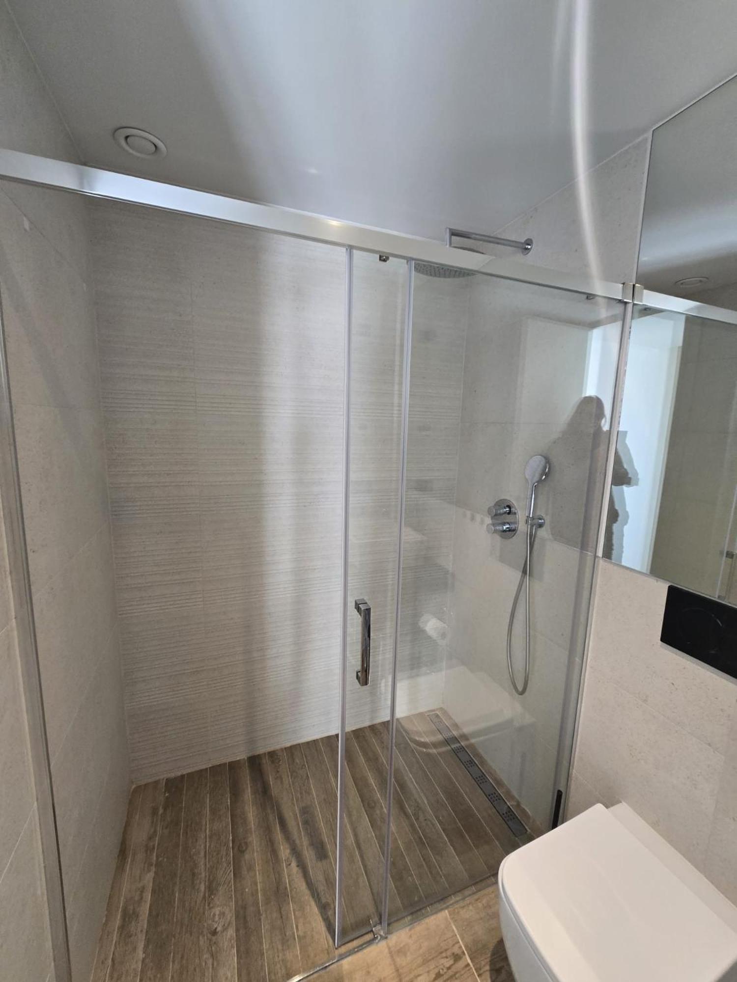 Nice 2 Bedroom Bali Apartment With Sea Views تورّيفيِخا المظهر الخارجي الصورة