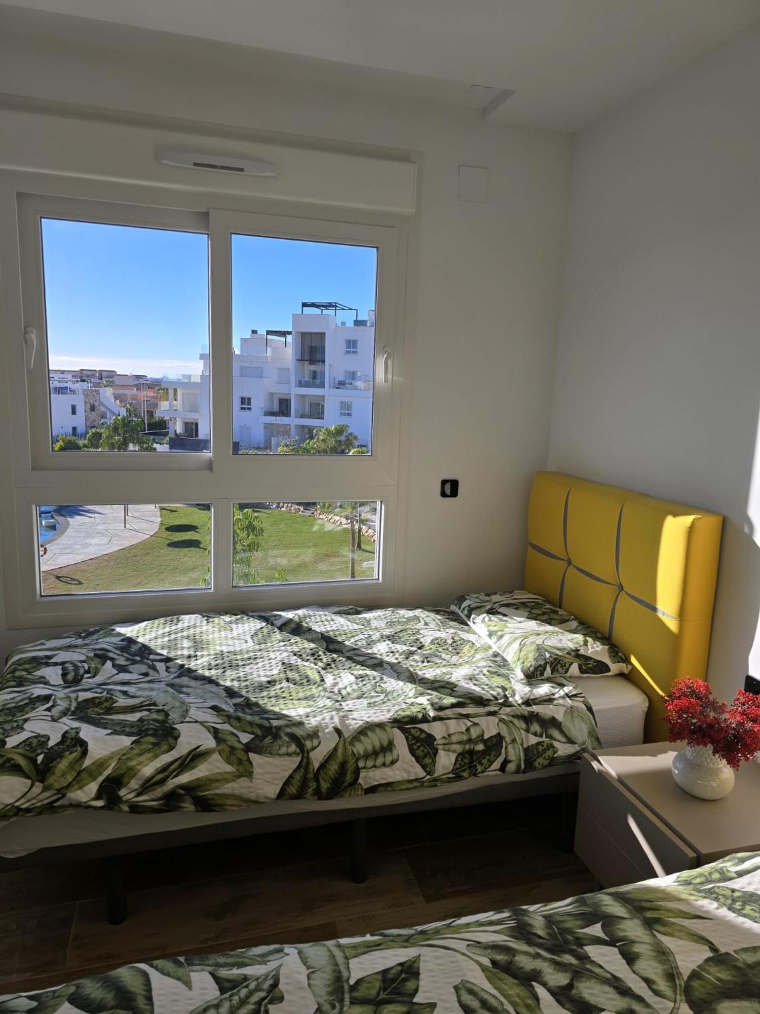Nice 2 Bedroom Bali Apartment With Sea Views تورّيفيِخا المظهر الخارجي الصورة
